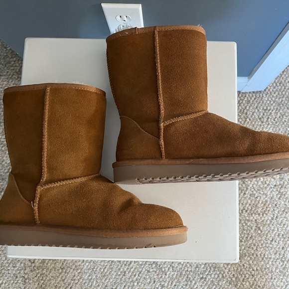 Koolaburra by UGG Women’s Koola Short Cozy Suede Fashion Boots Chestnut Sz 7 GUC - Picture 8 of 15